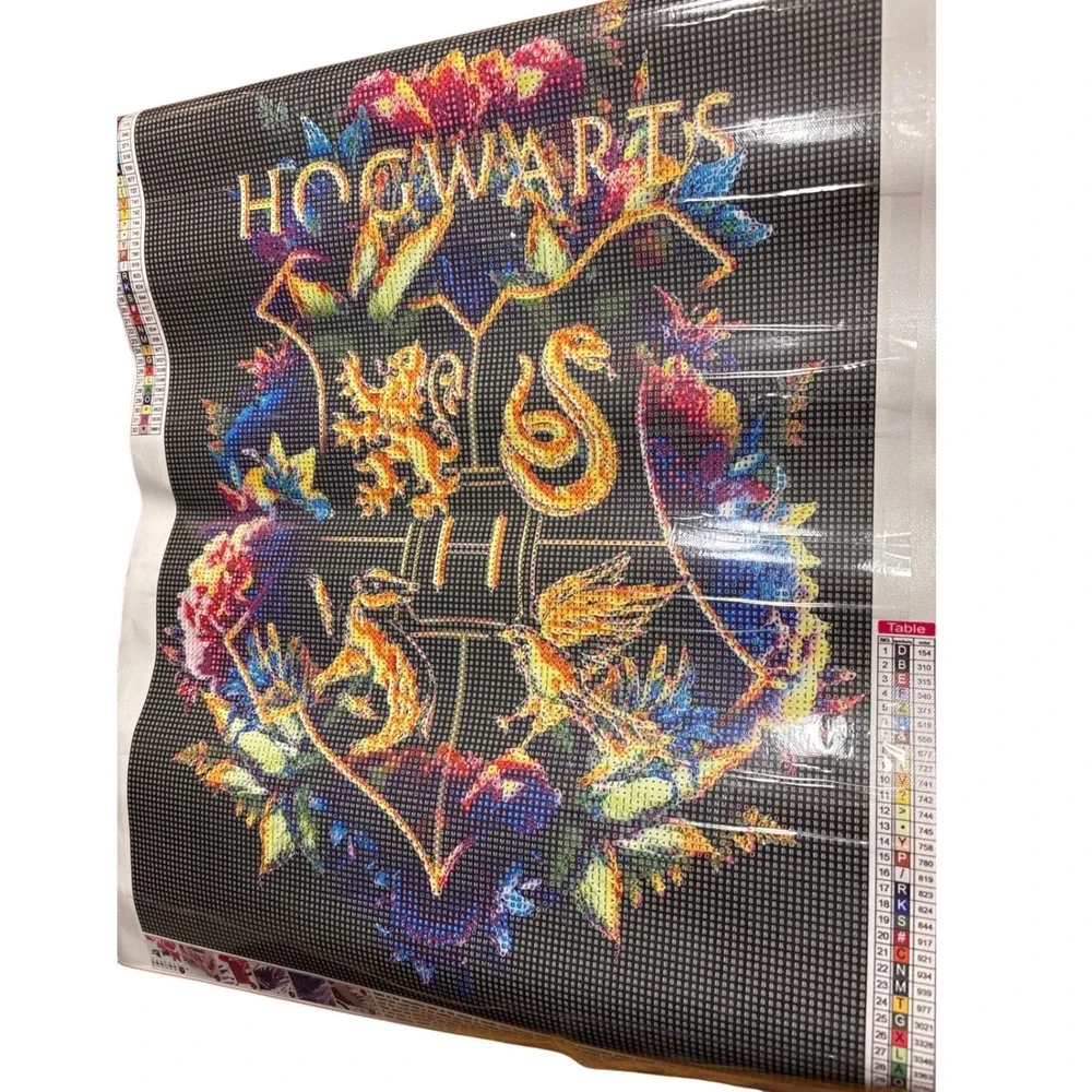Harry Potter Hogwarts Crest Diamond Painting Kit DIY 40x50cm XG330